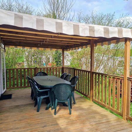 Hebergement Dans Un Domaine A Litteau Exterior photo